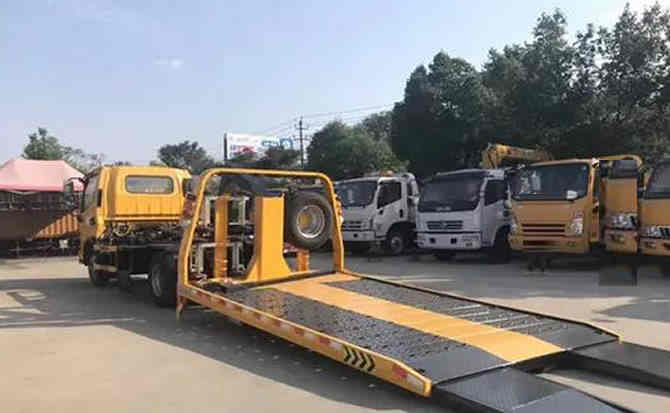 东城区汽车中途维修案例